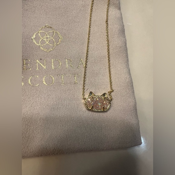 Kendra Scott Gold Cat Pendant Necklace - Picture 2 of 2
